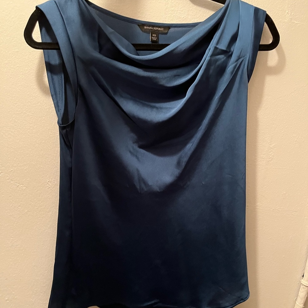 Banana republic cowl next blouse